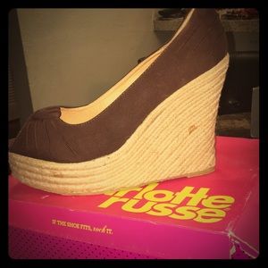 Peeped toe brown wedges